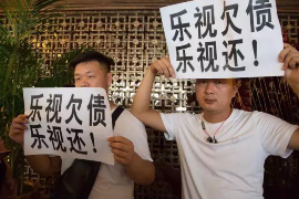 黄俊英小品要账:一场别开生面的讨债风波 黄俊英小品要账:一场别开生面的讨债风波